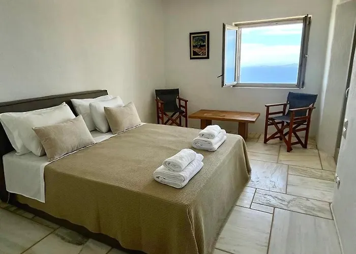 Olea Tinos, A Luxury Kardhianí