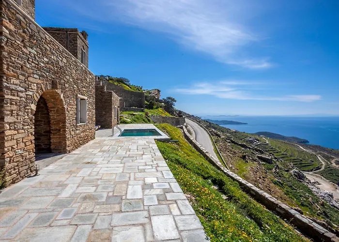 Villa Olea Tinos, A Luxury