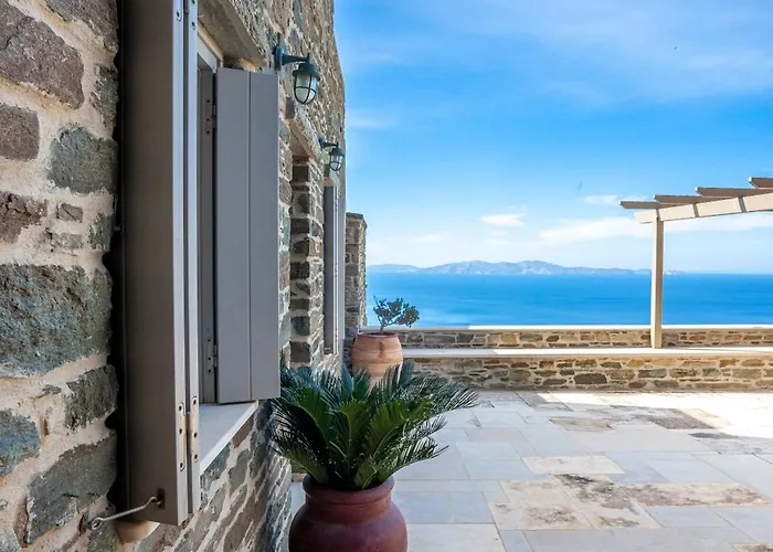 Villa Olea Tinos, A Luxury Kardhianí
