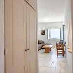 Villa Olea Tinos, A Luxury Kardhianí