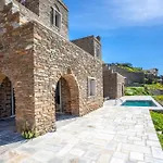 Βίλα Olea Tinos, A Luxury Καρδιανή