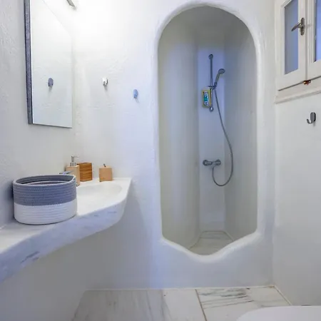 Βίλα Olea Tinos, A Luxury Καρδιανή