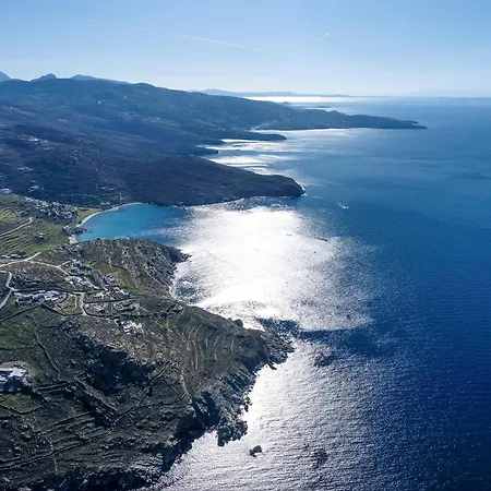 Olea Tinos, A Luxury Kardhianí