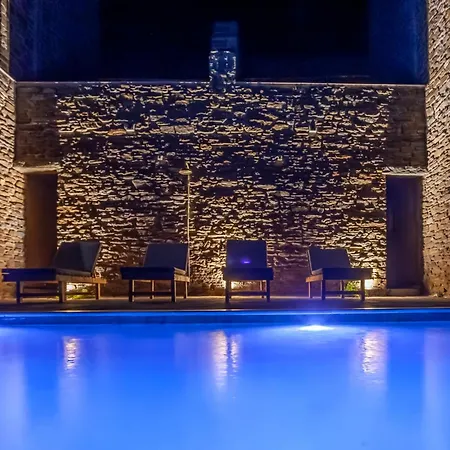 Olea Tinos, A Luxury Βίλα