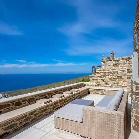 Olea Tinos, A Luxury Βίλα Καρδιανή