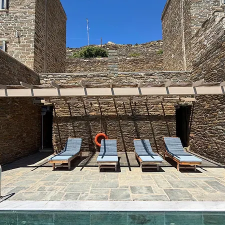 Olea Tinos, A Luxury * Καρδιανή