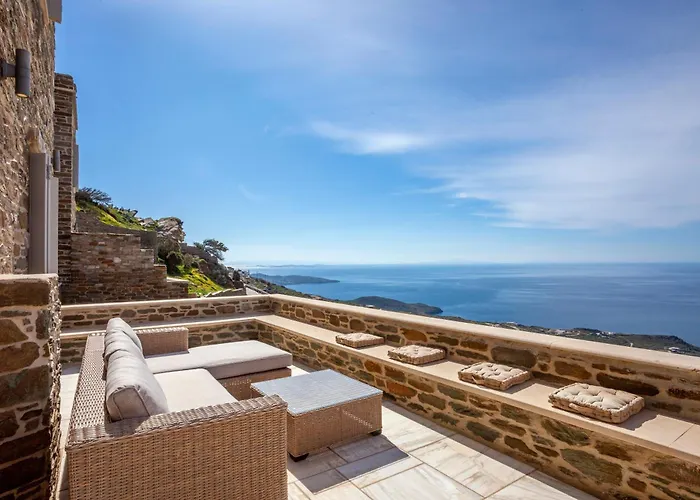 Olea Tinos, A Luxury Βίλα